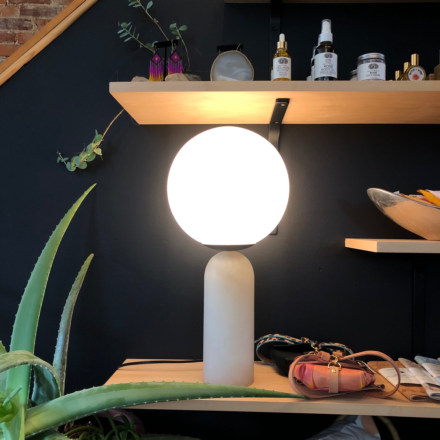 Simone et Marcel - Atlas Table Lamp White Alabaster