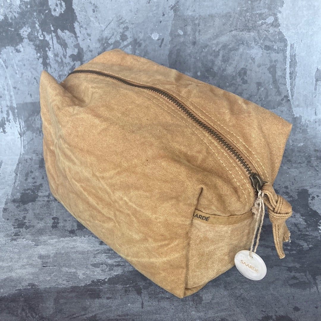 Saardé - Journey Canvas Toiletry Bag | Cinnamon
