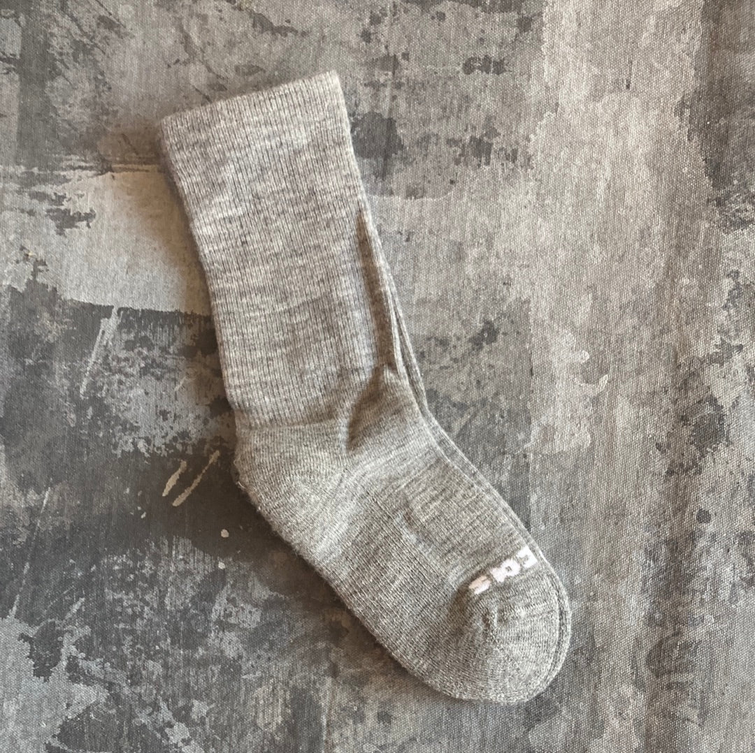 Pacas - Women's S/M Gray Crew Socks